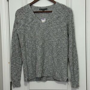 NWT Elliott Lauren V Neck XS Women Sweater Gray Silver Metallic